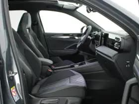 Volkswagen Tiguan 1.5 272pk eHybrid R-Line Edition Trekhaak Camera Keyless Massage Virtual Cockpit Panoramadak Carplay thumbnail 14