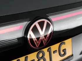 Volkswagen Tiguan 1.5 272pk eHybrid R-Line Edition Trekhaak Camera Keyless Massage Virtual Cockpit Panoramadak Carplay thumbnail 65