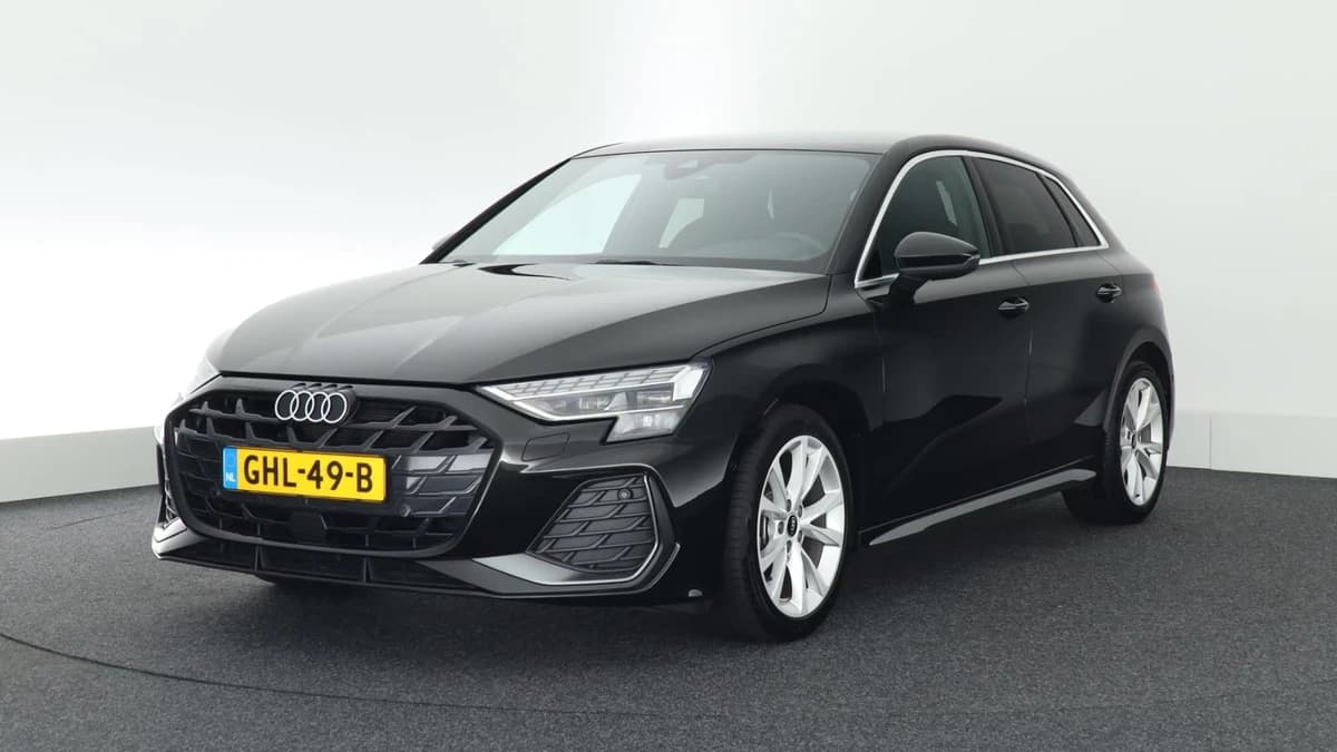 Audi A3 Sportback 30 TFSI 116pk 2x S-Line Facelift Navigatie Virtual Cockpit LED koplampen — foto 1