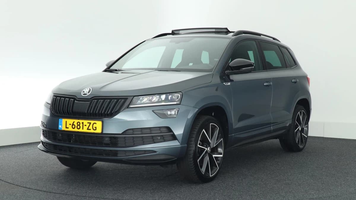 Škoda Karoq 1.5 TSI 150pk DSG Sportline Business Panoramadak Trekhaak Stoelverwarming — foto 1
