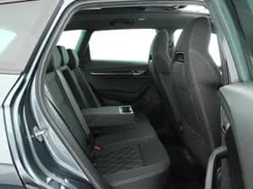 Škoda Karoq 1.5 TSI 150pk DSG Sportline Business Panoramadak Trekhaak Stoelverwarming thumbnail 14