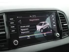 Škoda Karoq 1.5 TSI 150pk DSG Sportline Business Panoramadak Trekhaak Stoelverwarming thumbnail 27