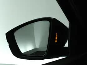 Škoda Karoq 1.5 TSI 150pk DSG Sportline Business Panoramadak Trekhaak Stoelverwarming thumbnail 7