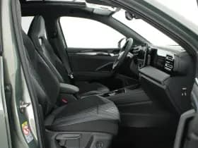 Volkswagen Tiguan 1.5 272pk eHybrid R-Line Edition Trekhaak Camera Keyless Massage Virtual Cockpit Panoramadak Carplay thumbnail 14