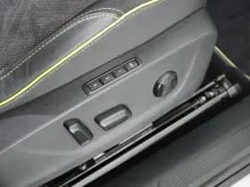 Škoda ENYAQ Coupé iV 80 RS 299pk SOH 90% Panoramadak Warmtepomp Memory Stoelverwarming Keyless Navigatie thumbnail 6