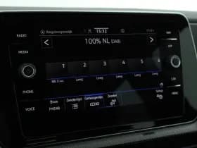Volkswagen T-Cross 1.0 TSI 116pk DSG R-Line Camera Stoelverwarming Virtual Cockpit Navigatie thumbnail 30