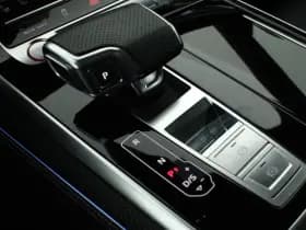 Audi RSQ8 4.0 TFSI 600pk quattro Trekhaak 360Camera Head-Up B&O Leder Standkachel Sluithulp Keyless Panoramadak Navigatie thumbnail 46