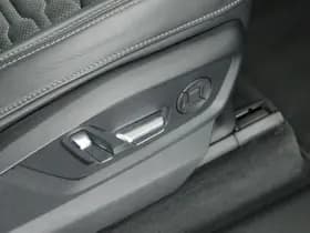 Audi RSQ8 4.0 TFSI 600pk quattro Trekhaak 360Camera Head-Up B&O Leder Standkachel Sluithulp Keyless Panoramadak Navigatie thumbnail 9