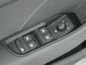 Audi A3 Sportback 1.4 e-tron 204pk Pro Line plus Stoelverwarming Keyless Adaptive Cruise Led Navigatie thumbnail 13