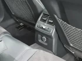 Audi A4 Avant 40 TFSI 190pk Sport S line black edition Trekhaak 360Camera Panoramadak Stoelverwarming Keyless Virtual Cockpit Navigatie thumbnail 42