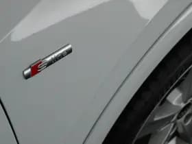 Audi Q2 35 TFSI 150pk S Edition Panoramadak Keyless Virtual Cockpit LED Koplampen S-Line thumbnail 42