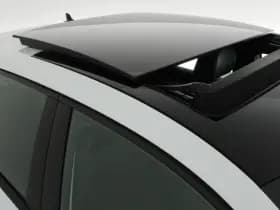 Audi Q2 35 TFSI 150pk S Edition Panoramadak Keyless Virtual Cockpit LED Koplampen S-Line thumbnail 6