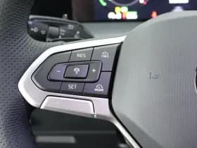 Volkswagen Tayron 1.5 272pk eHybrid R-Line Edition Panoramadak Camera Keyless Stoelverwarming Massage Carplay thumbnail 18