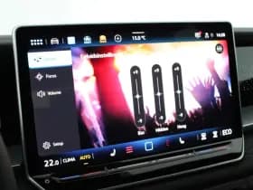 Volkswagen Tayron 1.5 272pk eHybrid R-Line Edition Panoramadak Camera Keyless Stoelverwarming Massage Carplay thumbnail 26