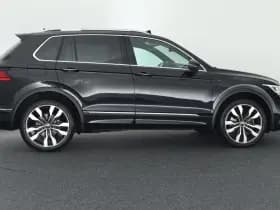 Volkswagen Tiguan 1.4 TSI 245pk eHybrid R-Line Business+ Trekhaak Camera Stoelverwarming Keyless Virtual Cockpit Panoramadak Navigatie thumbnail 11