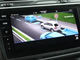 Volkswagen Tiguan 1.4 TSI 245pk eHybrid R-Line Business+ Trekhaak Camera Stoelverwarming Keyless Virtual Cockpit Panoramadak Navigatie thumbnail 27