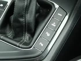 Volkswagen Tiguan 1.4 TSI 245pk eHybrid R-Line Business+ Trekhaak Camera Stoelverwarming Keyless Virtual Cockpit Panoramadak Navigatie thumbnail 40