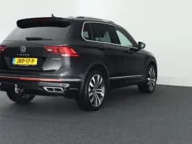 Volkswagen Tiguan 1.4 TSI 245pk eHybrid R-Line Business+ Trekhaak Camera Stoelverwarming Keyless Virtual Cockpit Panoramadak Navigatie thumbnail 10