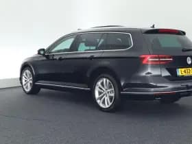 Volkswagen Passat Variant 1.4 TSI 150pk DSG ACT Highline Trekhaak Leder Panoramadak Virtual Cockpit Memory Navigatie thumbnail 11