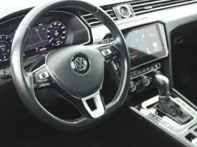 Volkswagen Passat Variant 1.4 TSI 150pk DSG ACT Highline Trekhaak Leder Panoramadak Virtual Cockpit Memory Navigatie thumbnail 3