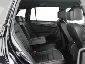Volkswagen Tiguan 1.5 TSI 150pk DSG 2x R-Line Black Style Leder Head-Up Stoelverwarming Virtual Cockpit Navigatie thumbnail 13