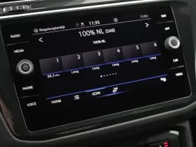Volkswagen Tiguan 1.5 TSI 150pk DSG 2x R-Line Black Style Leder Head-Up Stoelverwarming Virtual Cockpit Navigatie thumbnail 22