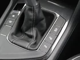 Volkswagen Tiguan 1.5 TSI 150pk DSG 2x R-Line Black Style Leder Head-Up Stoelverwarming Virtual Cockpit Navigatie thumbnail 38