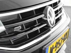 Volkswagen Tiguan 1.5 TSI 150pk DSG 2x R-Line Black Style Leder Head-Up Stoelverwarming Virtual Cockpit Navigatie thumbnail 50