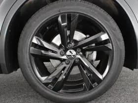 Volkswagen Tiguan 1.5 TSI 150pk DSG 2x R-Line Black Style Leder Head-Up Stoelverwarming Virtual Cockpit Navigatie thumbnail 51