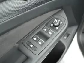 Volkswagen Golf 1.5 272pk eHybrid GTE Black Style Trekhaak 360Camera Head-Up Panoramadak Keyless Stoelverwarming Navigatie thumbnail 15