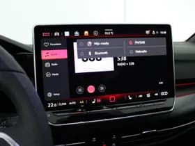 Volkswagen Golf 1.5 272pk eHybrid GTE Black Style Trekhaak 360Camera Head-Up Panoramadak Keyless Stoelverwarming Navigatie thumbnail 37