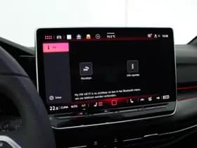 Volkswagen Golf 1.5 272pk eHybrid GTE Black Style Trekhaak 360Camera Head-Up Panoramadak Keyless Stoelverwarming Navigatie thumbnail 39