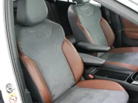 Volkswagen ID.4 First 204pk 77 kWh SOH 89% Trekhaak Camera Stoelverwarming Navigatie thumbnail 2