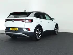 Volkswagen ID.4 First 204pk 77 kWh SOH 89% Trekhaak Camera Stoelverwarming Navigatie thumbnail 11