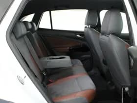 Volkswagen ID.4 First 204pk 77 kWh SOH 89% Trekhaak Camera Stoelverwarming Navigatie thumbnail 14