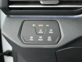 Volkswagen ID.4 First 204pk 77 kWh SOH 89% Trekhaak Camera Stoelverwarming Navigatie thumbnail 18