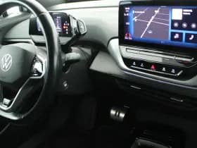 Volkswagen ID.4 First 204pk 77 kWh SOH 89% Trekhaak Camera Stoelverwarming Navigatie thumbnail 3