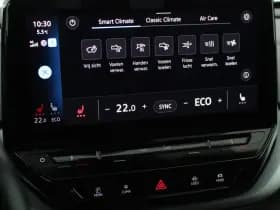 Volkswagen ID.4 First 204pk 77 kWh SOH 89% Trekhaak Camera Stoelverwarming Navigatie thumbnail 31