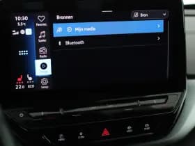 Volkswagen ID.4 First 204pk 77 kWh SOH 89% Trekhaak Camera Stoelverwarming Navigatie thumbnail 36