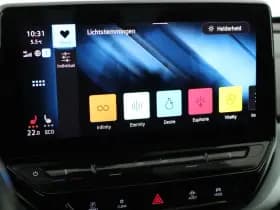 Volkswagen ID.4 First 204pk 77 kWh SOH 89% Trekhaak Camera Stoelverwarming Navigatie thumbnail 42