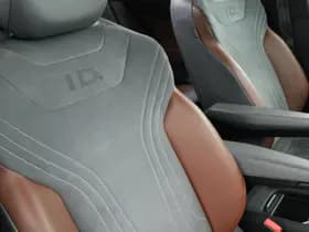 Volkswagen ID.4 First 204pk 77 kWh SOH 89% Trekhaak Camera Stoelverwarming Navigatie thumbnail 46