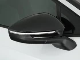 Volkswagen ID.4 First 204pk 77 kWh SOH 89% Trekhaak Camera Stoelverwarming Navigatie thumbnail 7