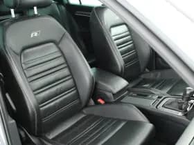 Volkswagen Passat Variant 1.5 TSI 150pk DSG R-Line Business Leder Camera Panoramadak Keyless Virtual Cockpit Navigatie thumbnail 2