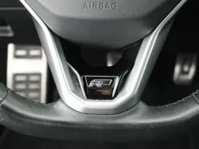 Volkswagen Passat Variant 1.5 TSI 150pk DSG R-Line Business Leder Camera Panoramadak Keyless Virtual Cockpit Navigatie thumbnail 19