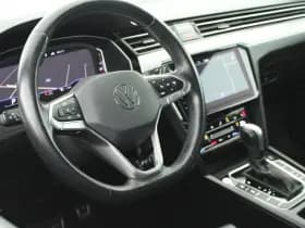 Volkswagen Passat Variant 1.5 TSI 150pk DSG R-Line Business Leder Camera Panoramadak Keyless Virtual Cockpit Navigatie thumbnail 3