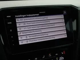 Volkswagen Passat Variant 1.5 TSI 150pk DSG R-Line Business Leder Camera Panoramadak Keyless Virtual Cockpit Navigatie thumbnail 26