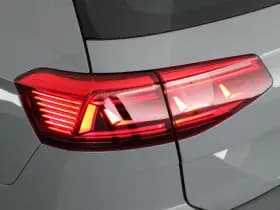 Volkswagen Passat Variant 1.5 TSI 150pk DSG R-Line Business Leder Camera Panoramadak Keyless Virtual Cockpit Navigatie thumbnail 46