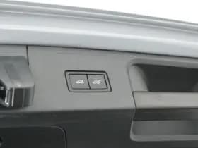 Volkswagen Passat Variant 1.5 TSI 150pk DSG R-Line Business Leder Camera Panoramadak Keyless Virtual Cockpit Navigatie thumbnail 49