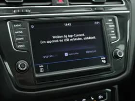 Volkswagen Tiguan 1.4 TSI 150pk Sound Trekhaak Navigatie Stoelverwarming thumbnail 26