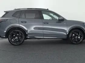 Volkswagen Tiguan 1.5 204pk eHybrid R-Line Edition Black Style Trekhaak 360Camera Leder Head-Up harman/kardon Memory Massage Virtual Cockpit Navigatie thumbnail 14